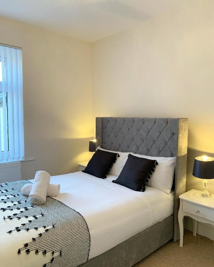 Cardiff Home Extérieur photo
